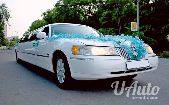 аренда авто Лимузин Lincoln Town Car на свадьбу