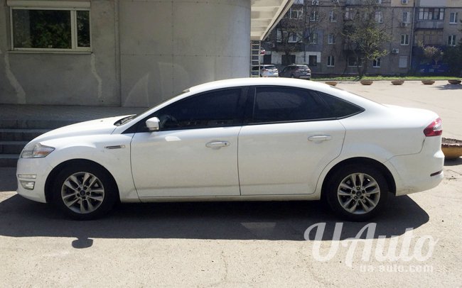 аренда авто Ford Mondeo в Киеве