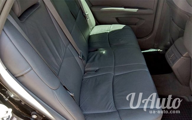 аренда авто Toyota Avalon в Киеве