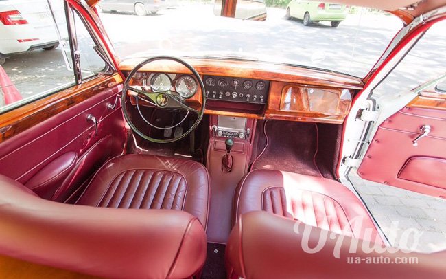 аренда авто Ретро Jaguar MK2 1953 год в Киеве