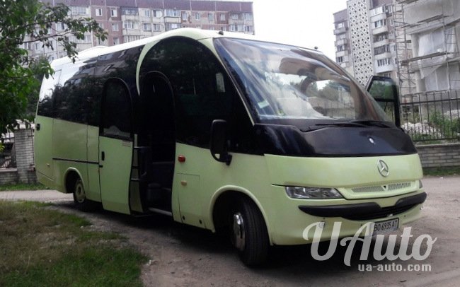 аренда авто Автобус Mercedes 29 мест в Киеве