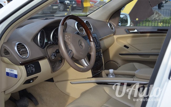 аренда авто Mercedes GL 550 AMG в Киеве