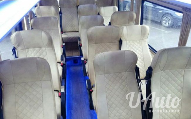 аренда авто Микроавтобус Volkswagen Crafter в Киеве