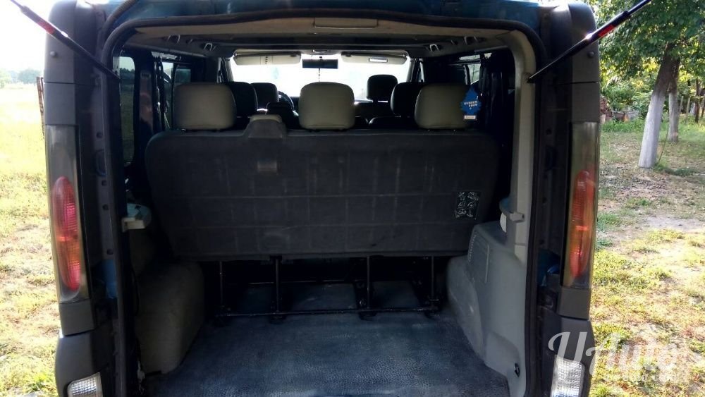 аренда авто Микроавтобус Opel Vivaro в Киеве