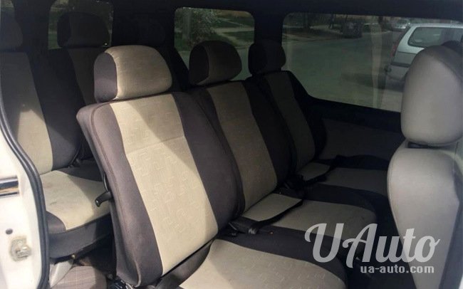 аренда авто Микроавтобус Opel Vivaro в Киеве