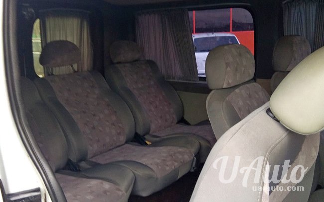 аренда авто Микроавтобус Opel Vivaro в Киеве