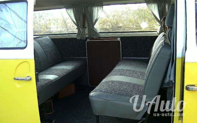 аренда авто Ретро Микроавтобус Volkswagen Transporter T2 в Киеве