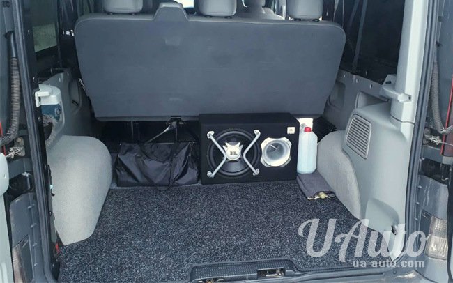 аренда авто Микроавтобус Renault Trafic в Киеве