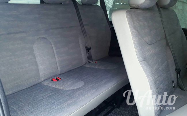 аренда авто Микроавтобус Renault Trafic в Киеве