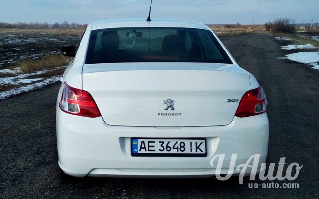 аренда авто Peugeot 301 в Киеве