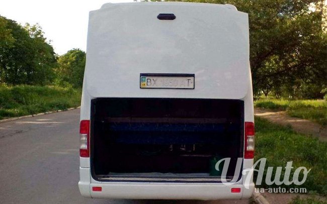 аренда авто Микроавтобус Mercedes Sprinter в Киеве