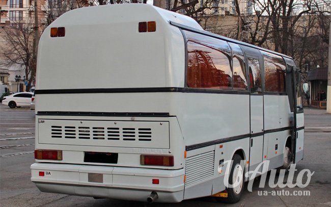 аренда авто Автобус Neoplan N216 в Киеве