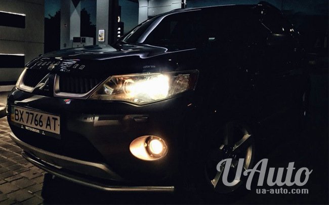 аренда авто Mitsubishi Outlander XL в Киеве