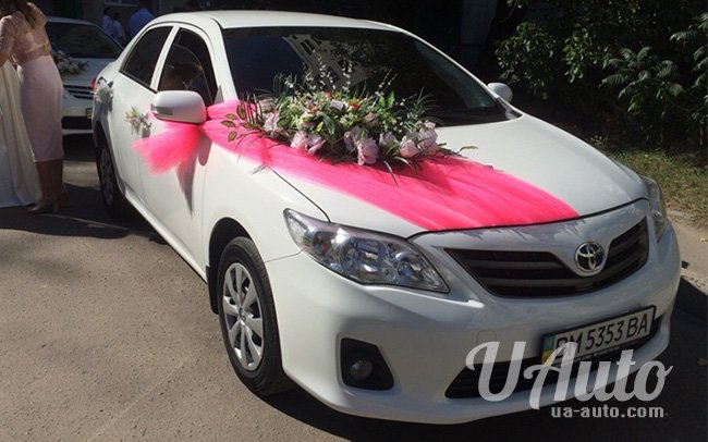 аренда авто Toyota Corolla на свадьбу