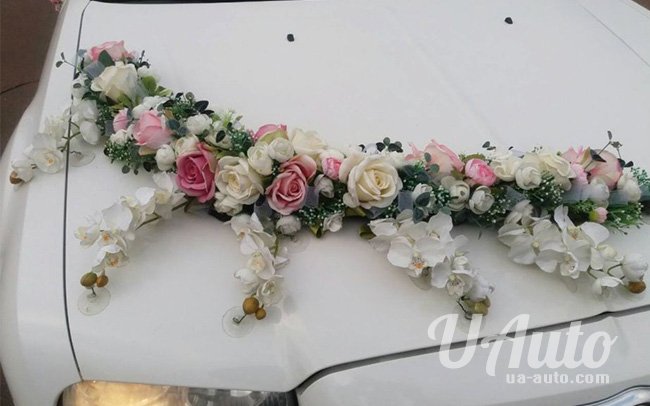 аренда авто Лимузин Chrysler 300C в Киеве