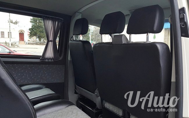 аренда авто Микроавтобус Volkswagen Transporter T5 в Киеве