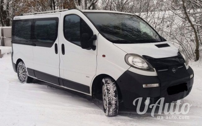 аренда авто Микроавтобус Opel Vivaro в Киеве