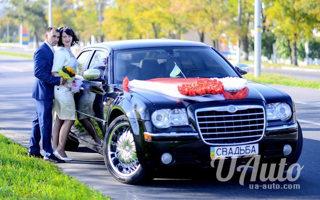 аренда авто Chrysler 300C в Киеве
