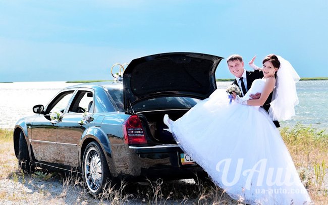 аренда авто Chrysler 300C в Киеве