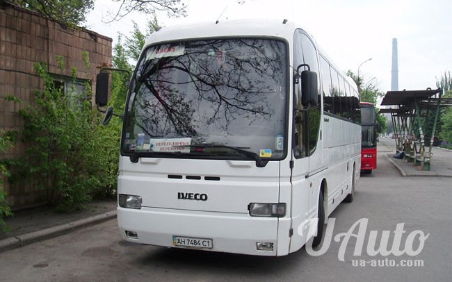 аренда авто Автобус Iveco 742 в Киеве