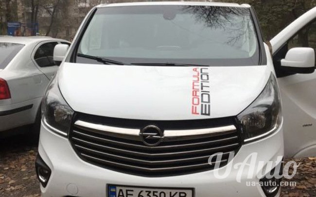 аренда авто Микроавтобус Opel Vivaro New в Киеве