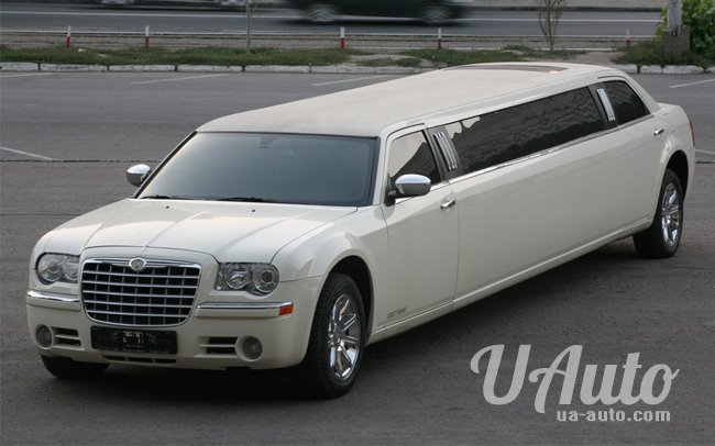 аренда авто Лимузин Chrysler 300C на свадьбу