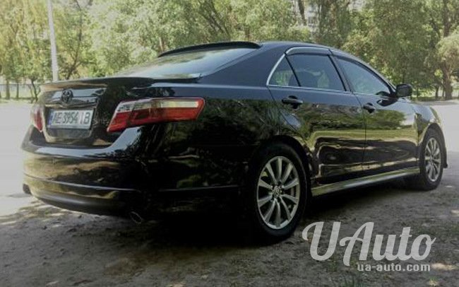 аренда авто Toyota Camry 40 в Киеве