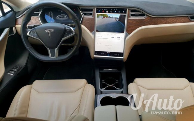 аренда авто Tesla Model S в Киеве
