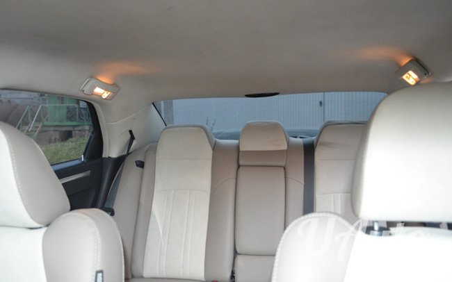 аренда авто Chrysler 300C в Киеве