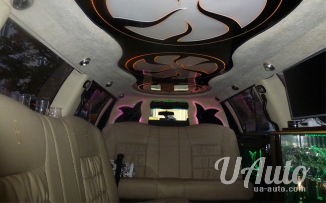 аренда авто Лимузин Lincoln Town Car в Киеве