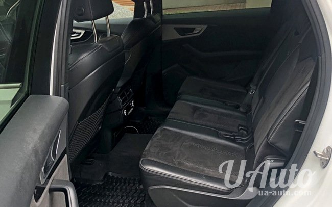 аренда авто Audi Q7 New в Киеве